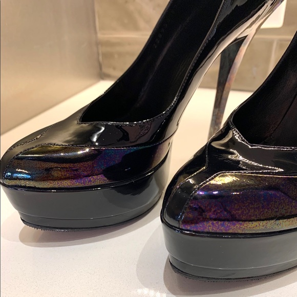 PERFECT GUCCI Iridescent Black Platform Pumps - Picture 3 of 4